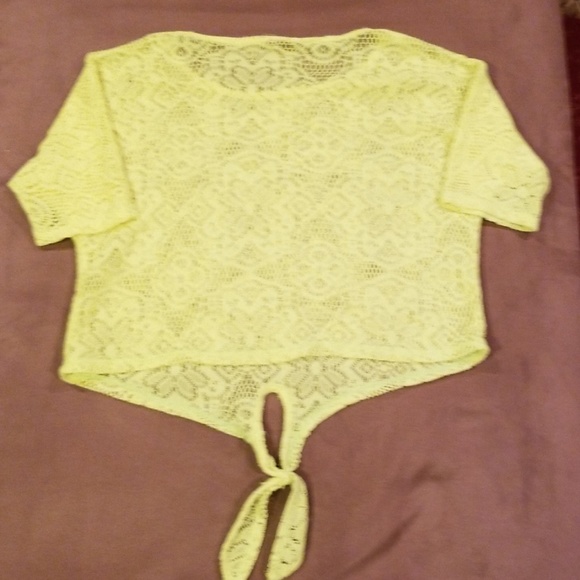 See thru top - Picture 2 of 4